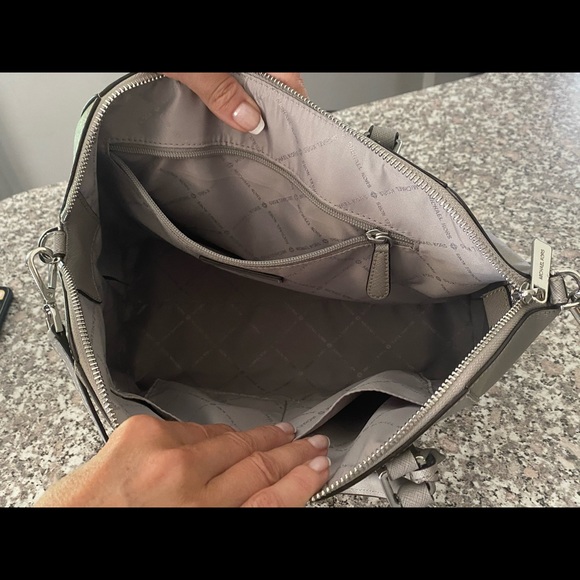Grey Michael Kors Medium Sized Purse - Picture 3 of 3